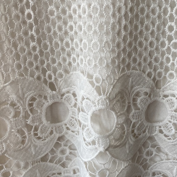 Suzy Shier Sleeveless Lace Overlay Top - Picture 5 of 6